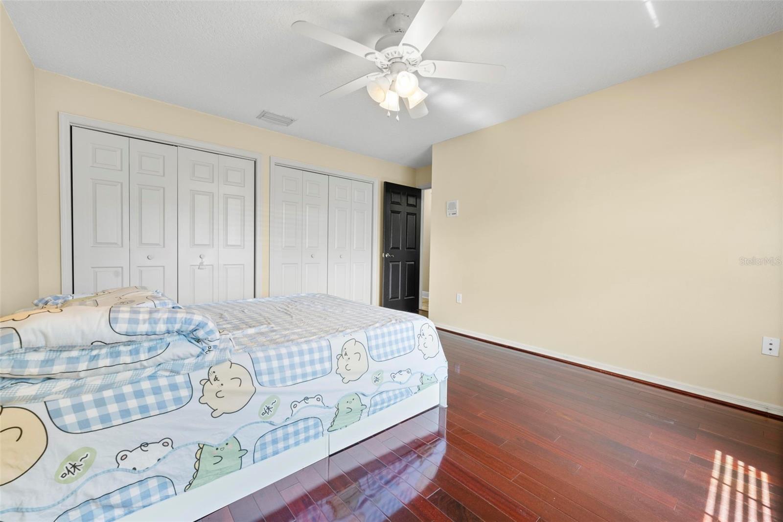 PRISTINE PLACE PH 1 - Residential