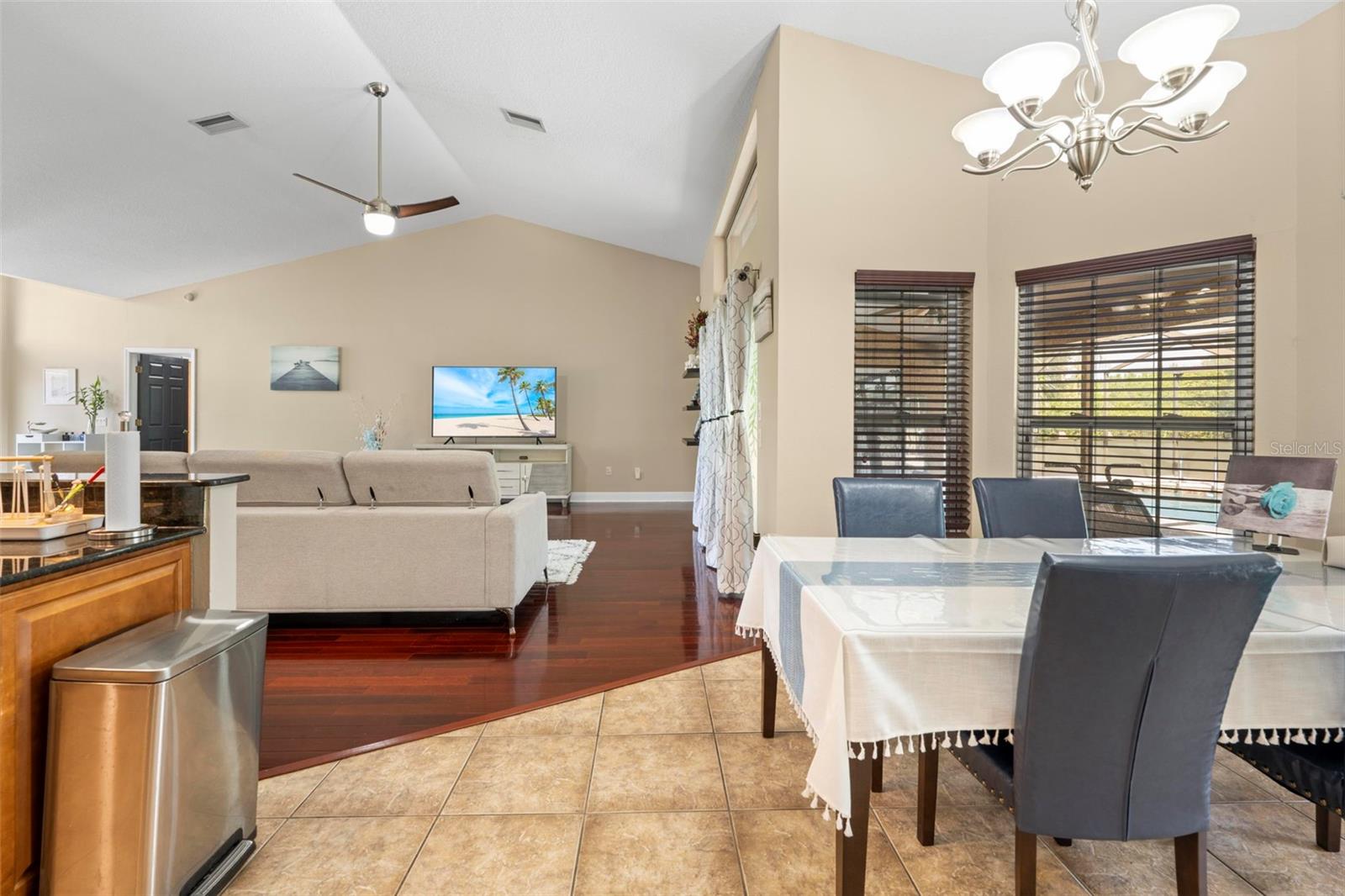 PRISTINE PLACE PH 1 - Residential
