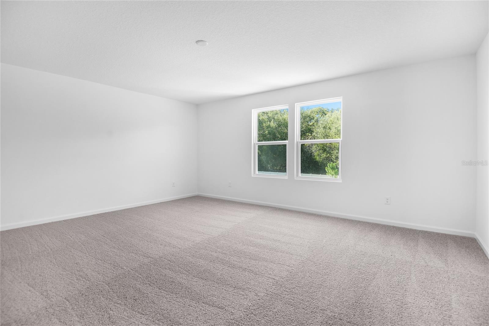 SEASONS AT AURORA OAKS - Residential
