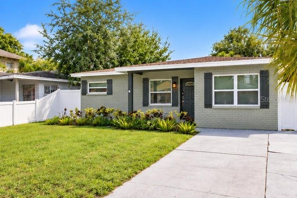 3926 W CASS ST, TAMPA, FL 33609 - Image e6beae71cd59ff99c2ea3df985f7a80a/1203385681