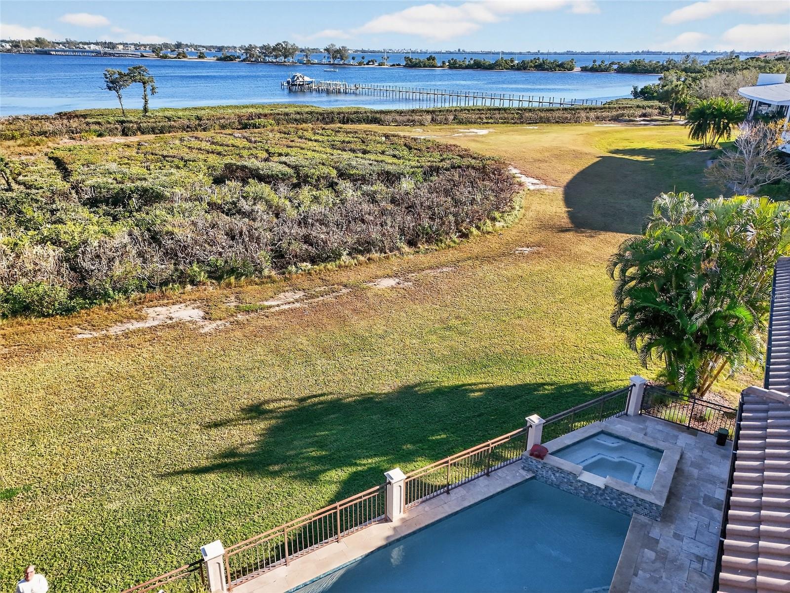 PALMA SOLA POINTE - Residential