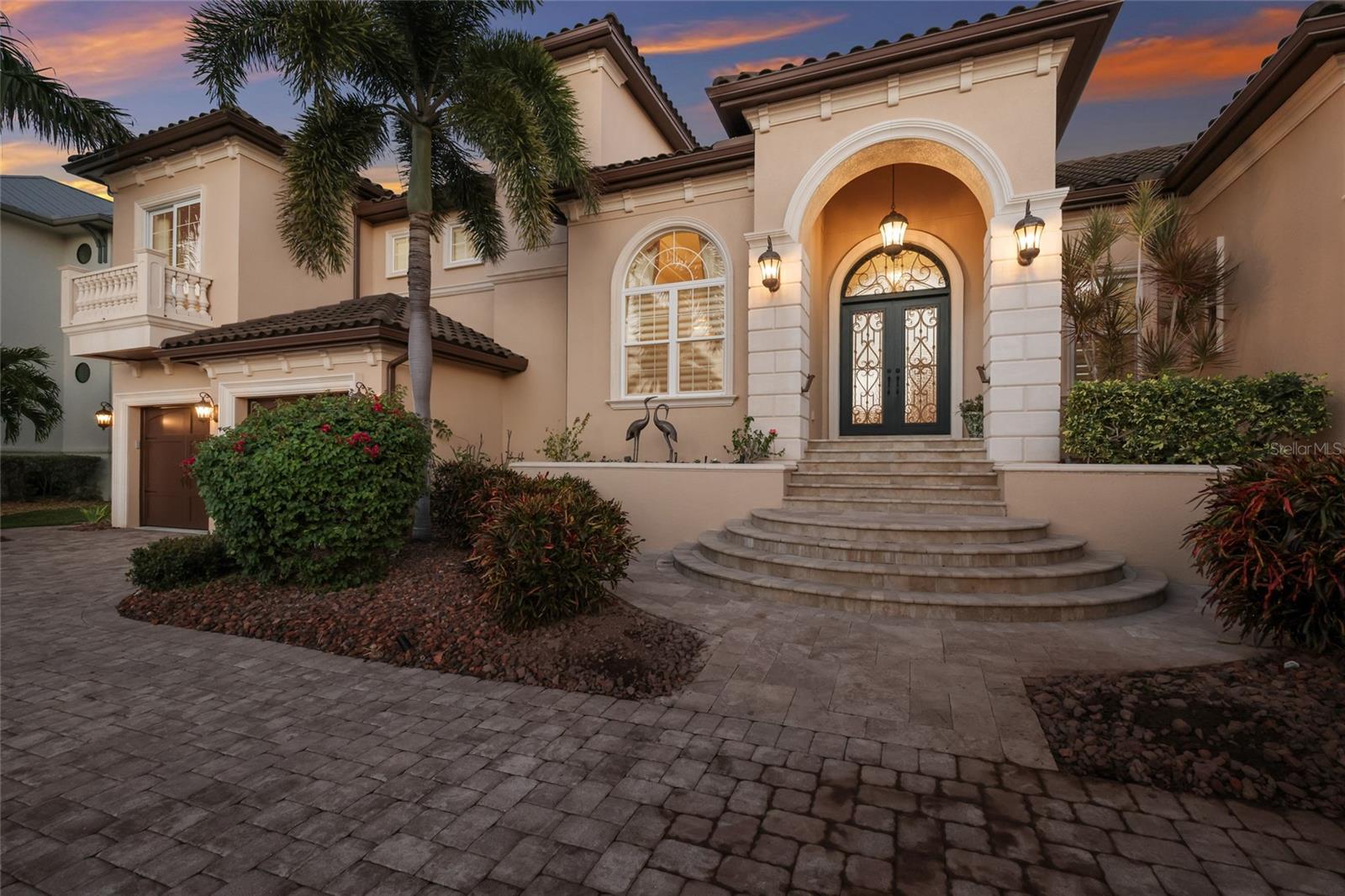 PALMA SOLA POINTE - Residential