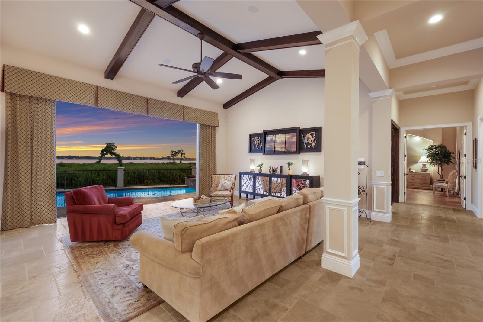 PALMA SOLA POINTE - Residential