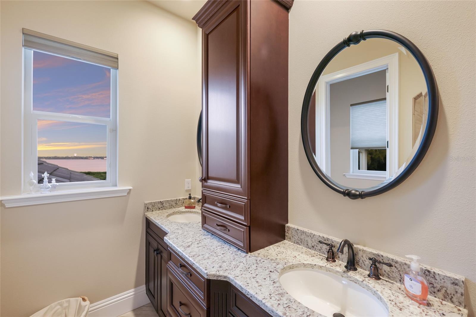 PALMA SOLA POINTE - Residential