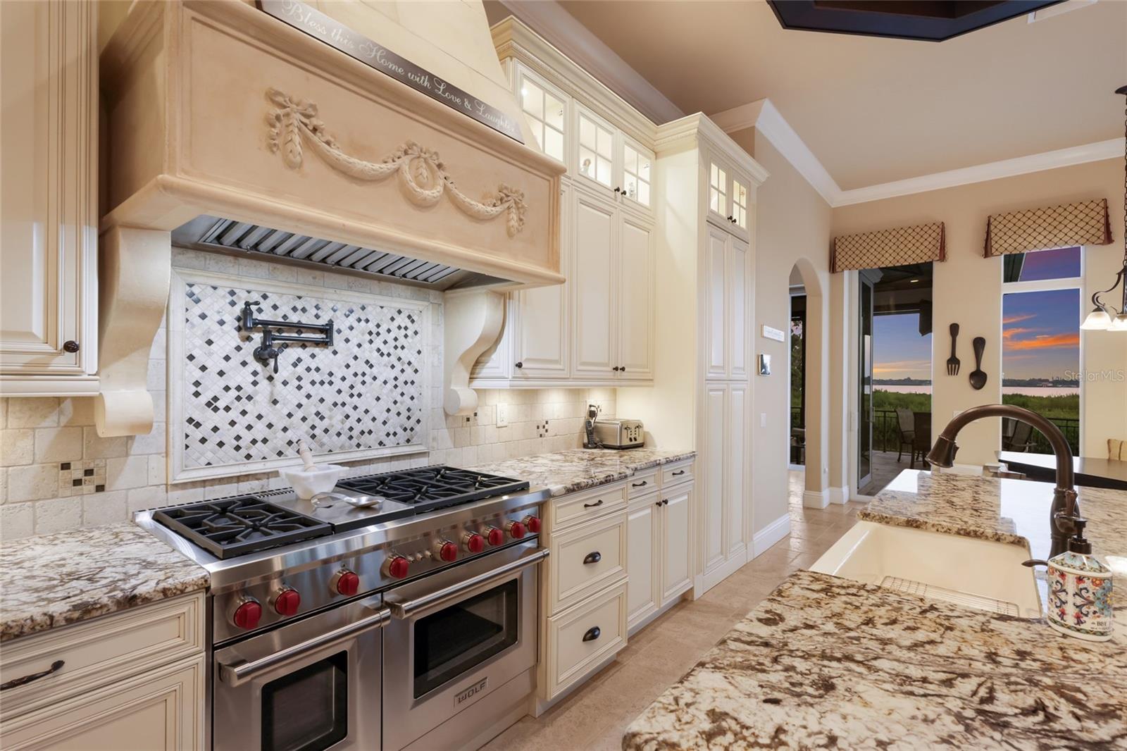 PALMA SOLA POINTE - Residential