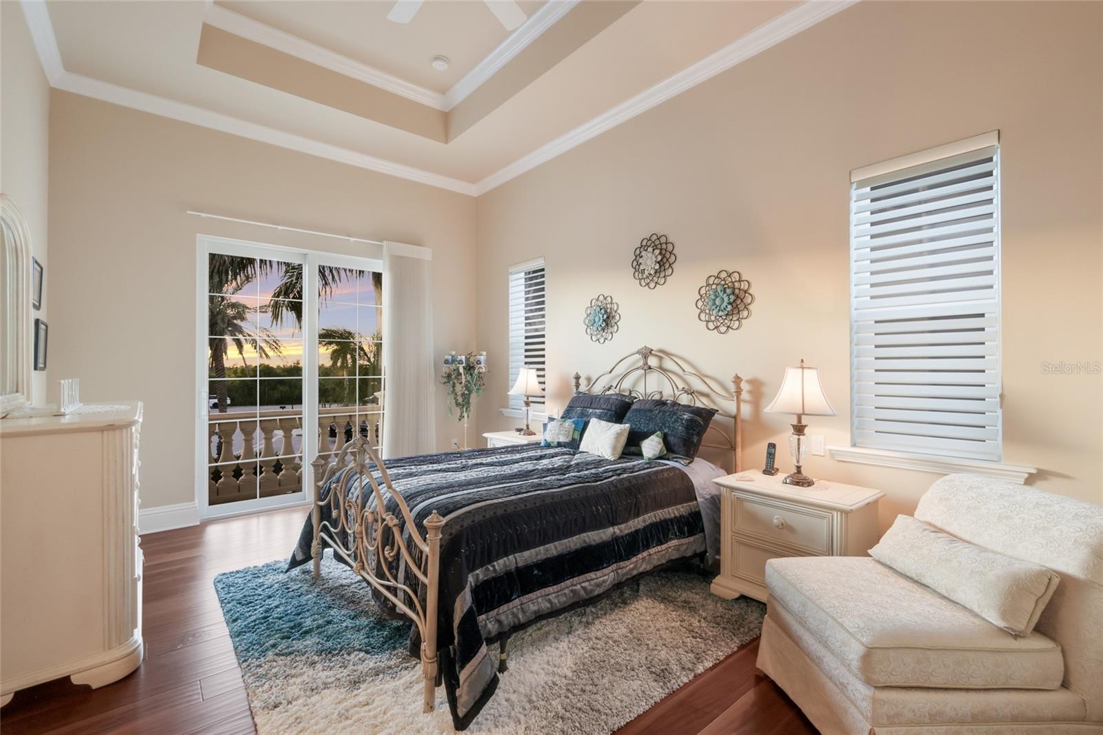 PALMA SOLA POINTE - Residential