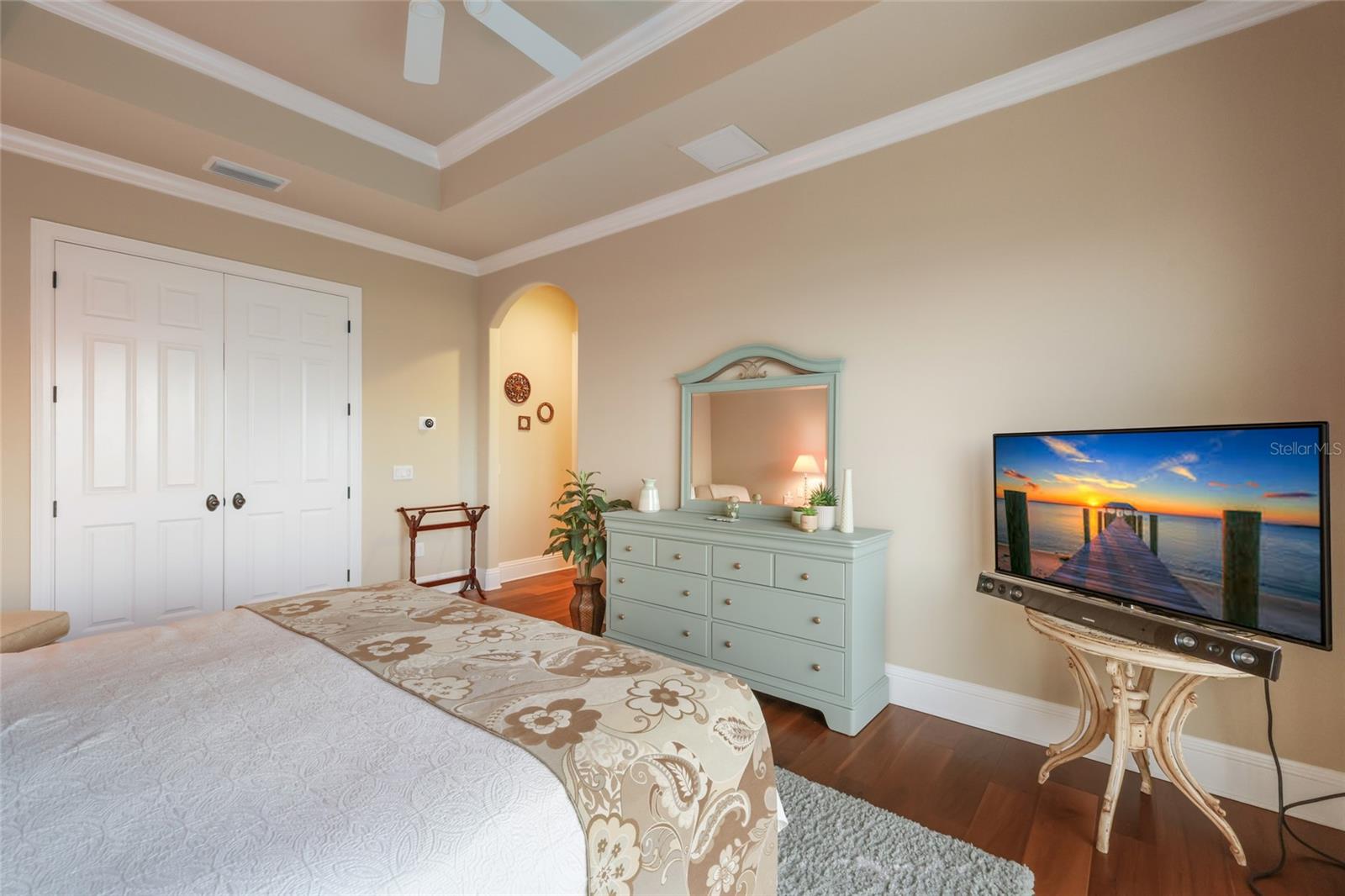 PALMA SOLA POINTE - Residential