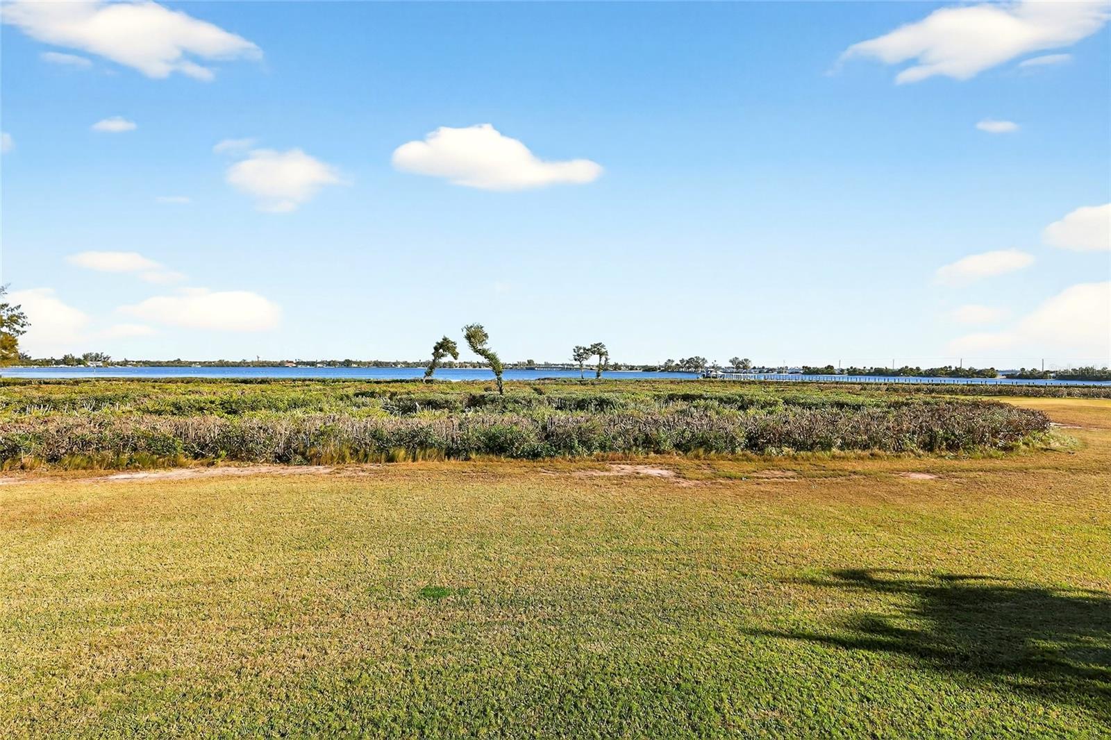 PALMA SOLA POINTE - Residential