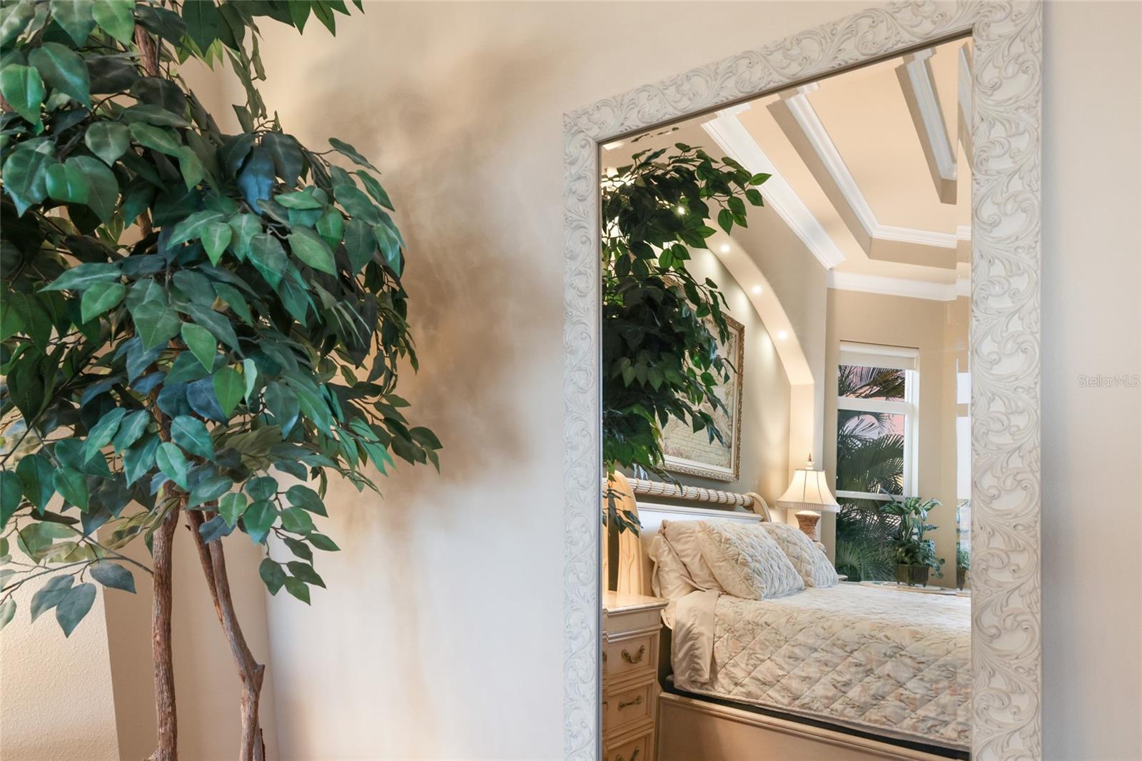 PALMA SOLA POINTE - Residential