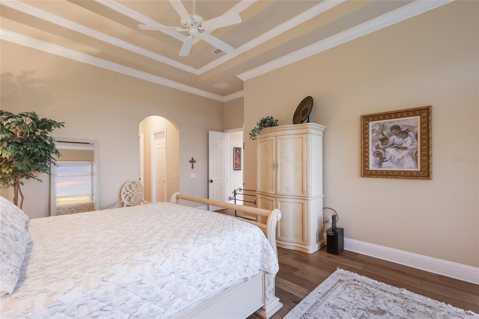 PALMA SOLA POINTE - Residential