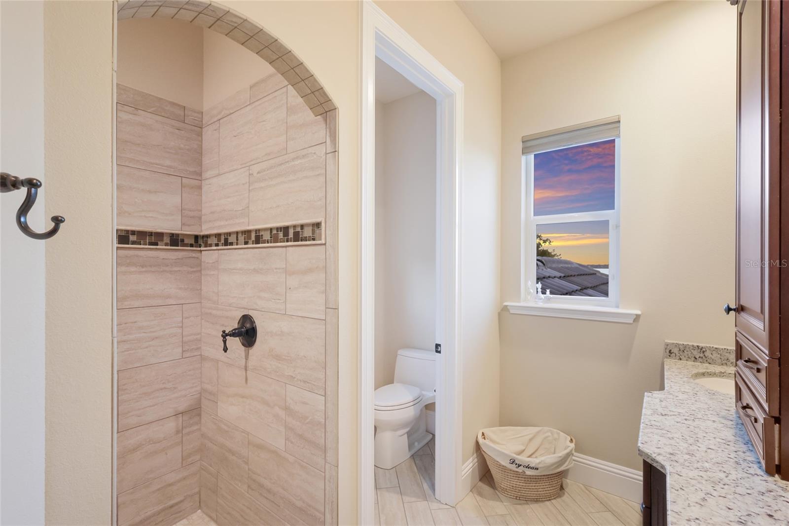 PALMA SOLA POINTE - Residential