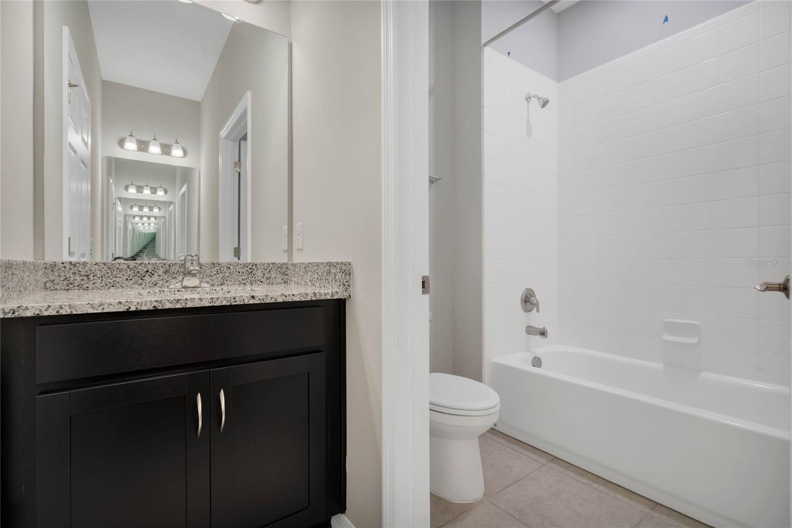 SUNSET LAKES ESTATES - Residential