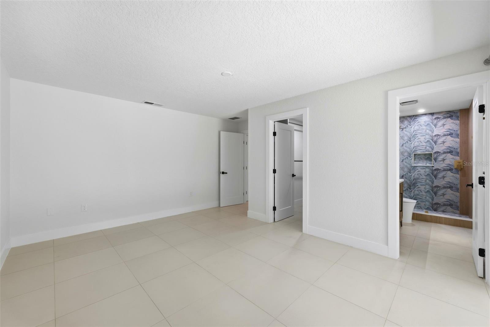 TUSCAWILLA UNIT 07 - Residential