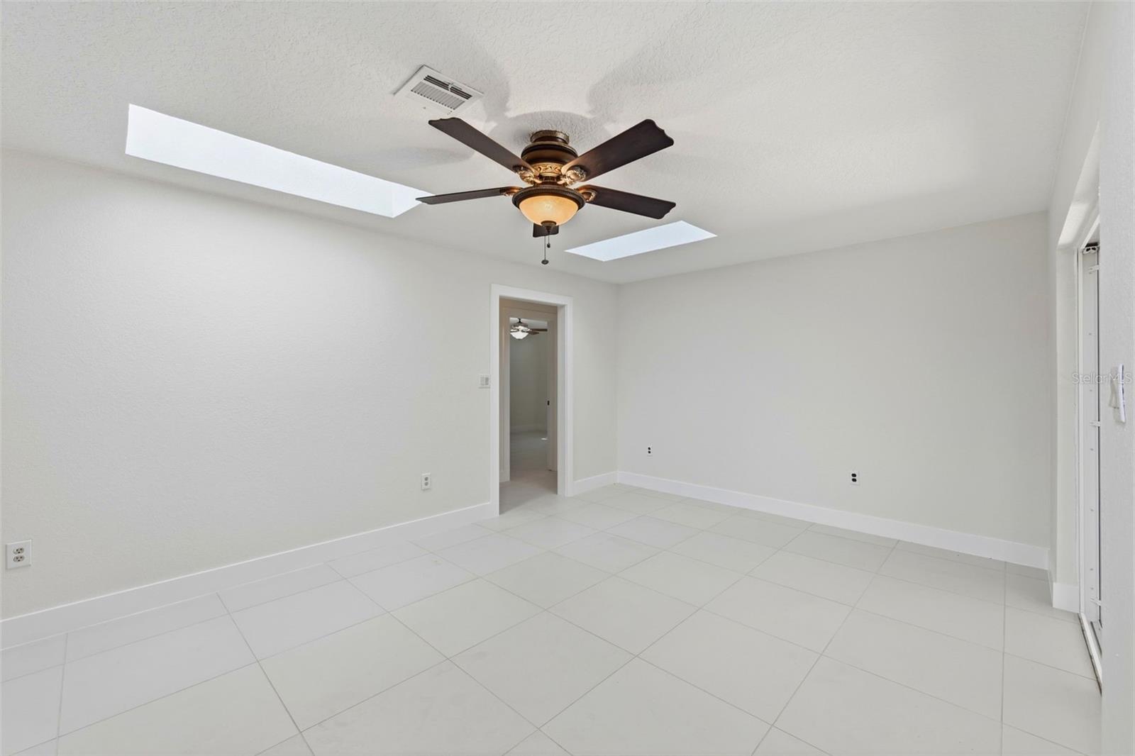 TUSCAWILLA UNIT 07 - Residential