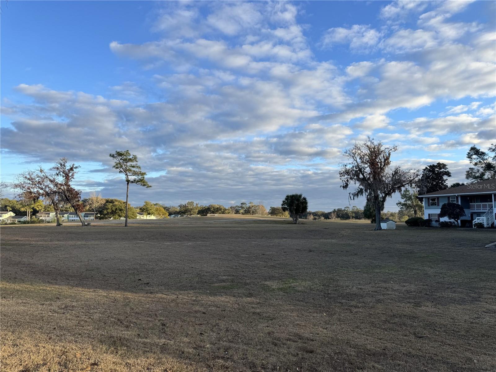 COUNTRY CLUB VLG/SILVER SPGS S - Residential
