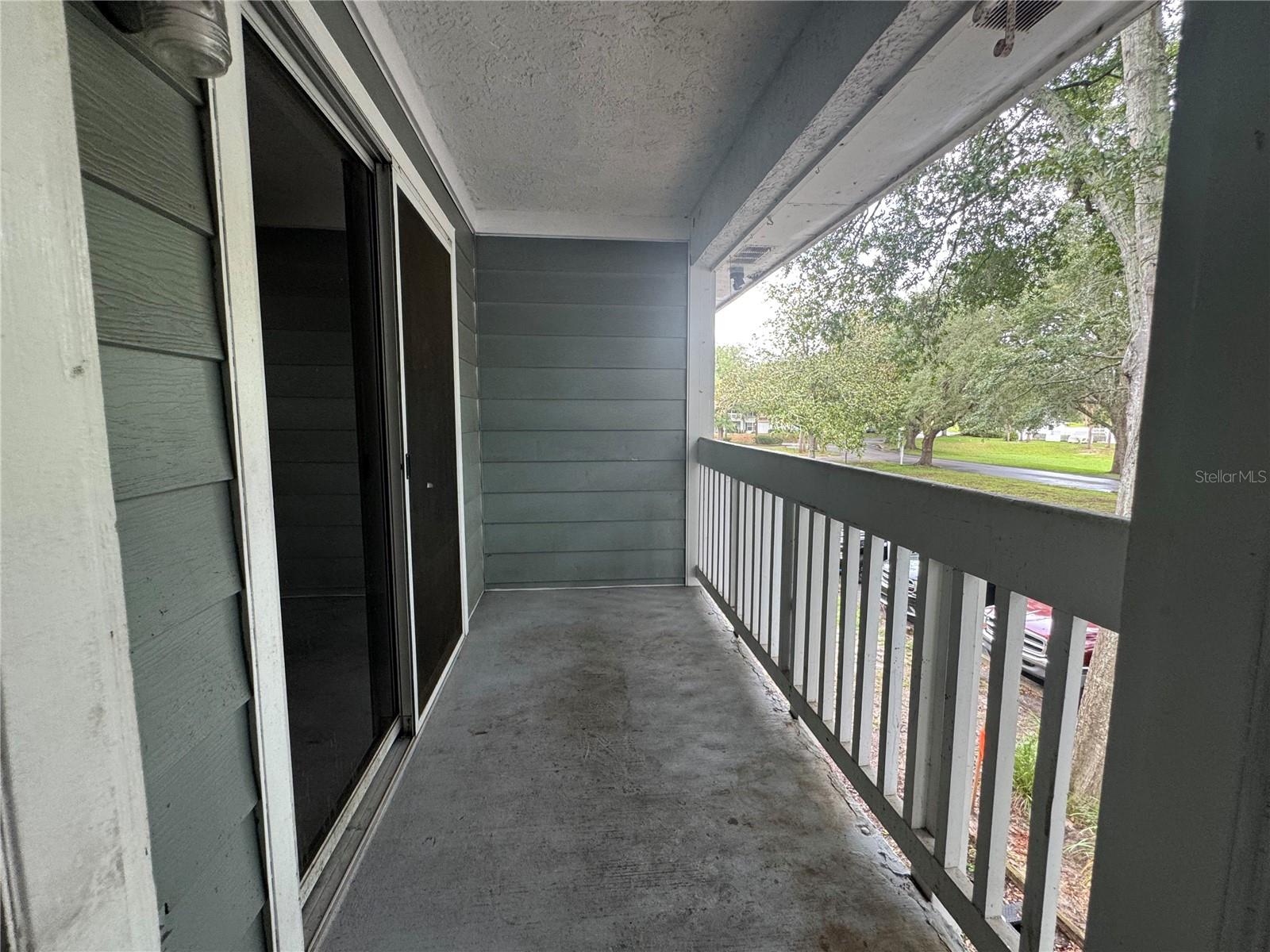 COUNTRY CLUB VLG/SILVER SPGS S - Residential