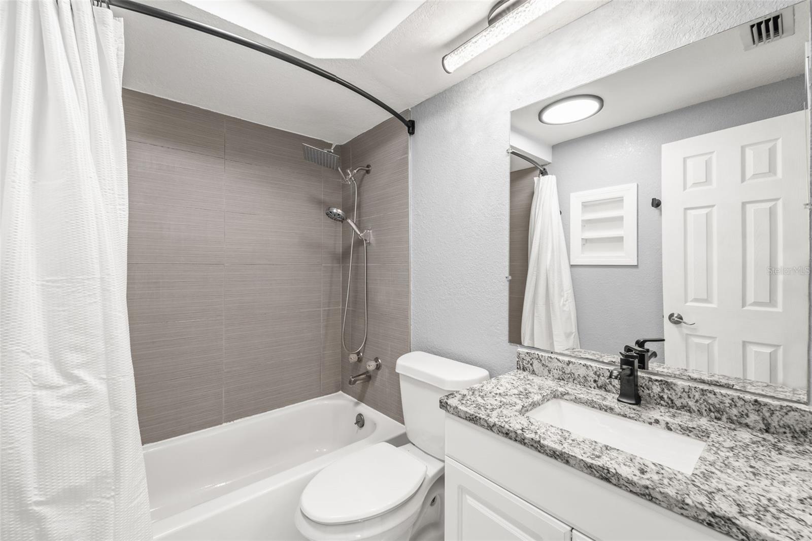 BEACON SQUARE - Residential