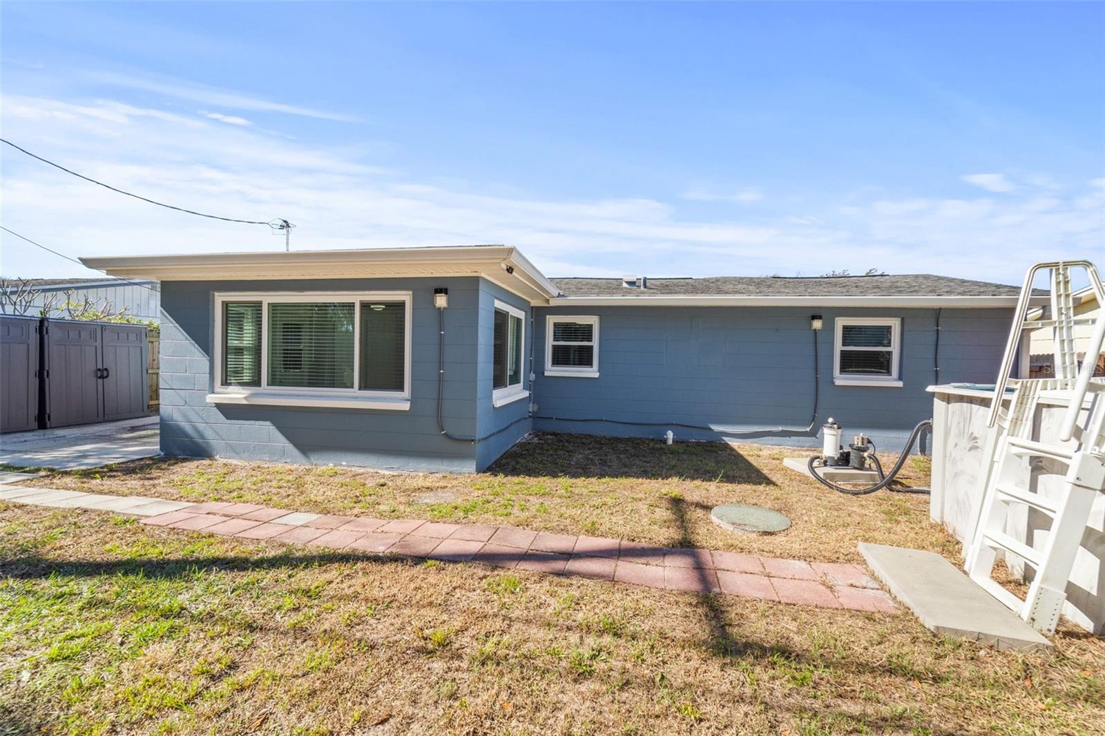 BEACON SQUARE - Residential