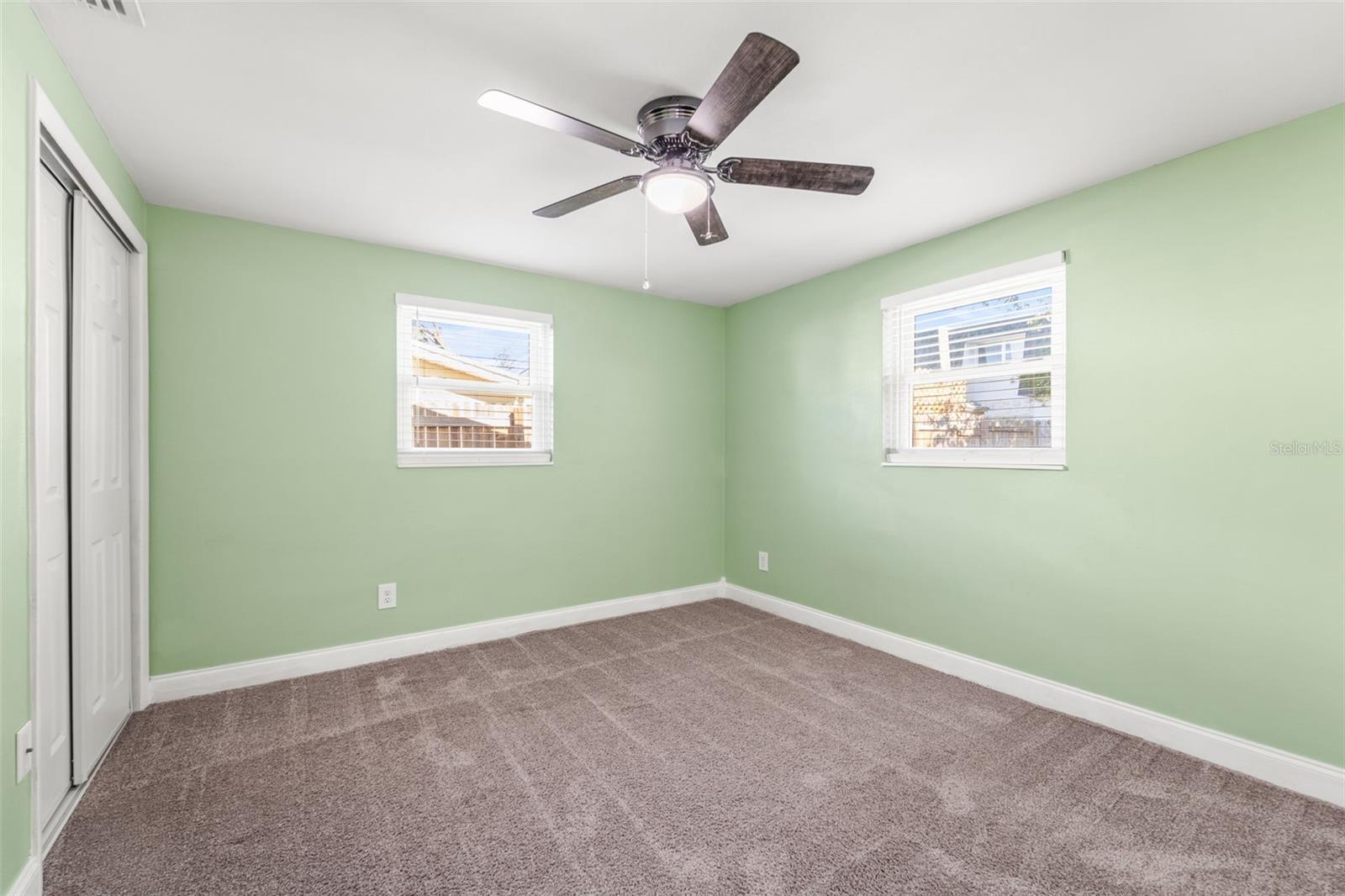 BEACON SQUARE - Residential