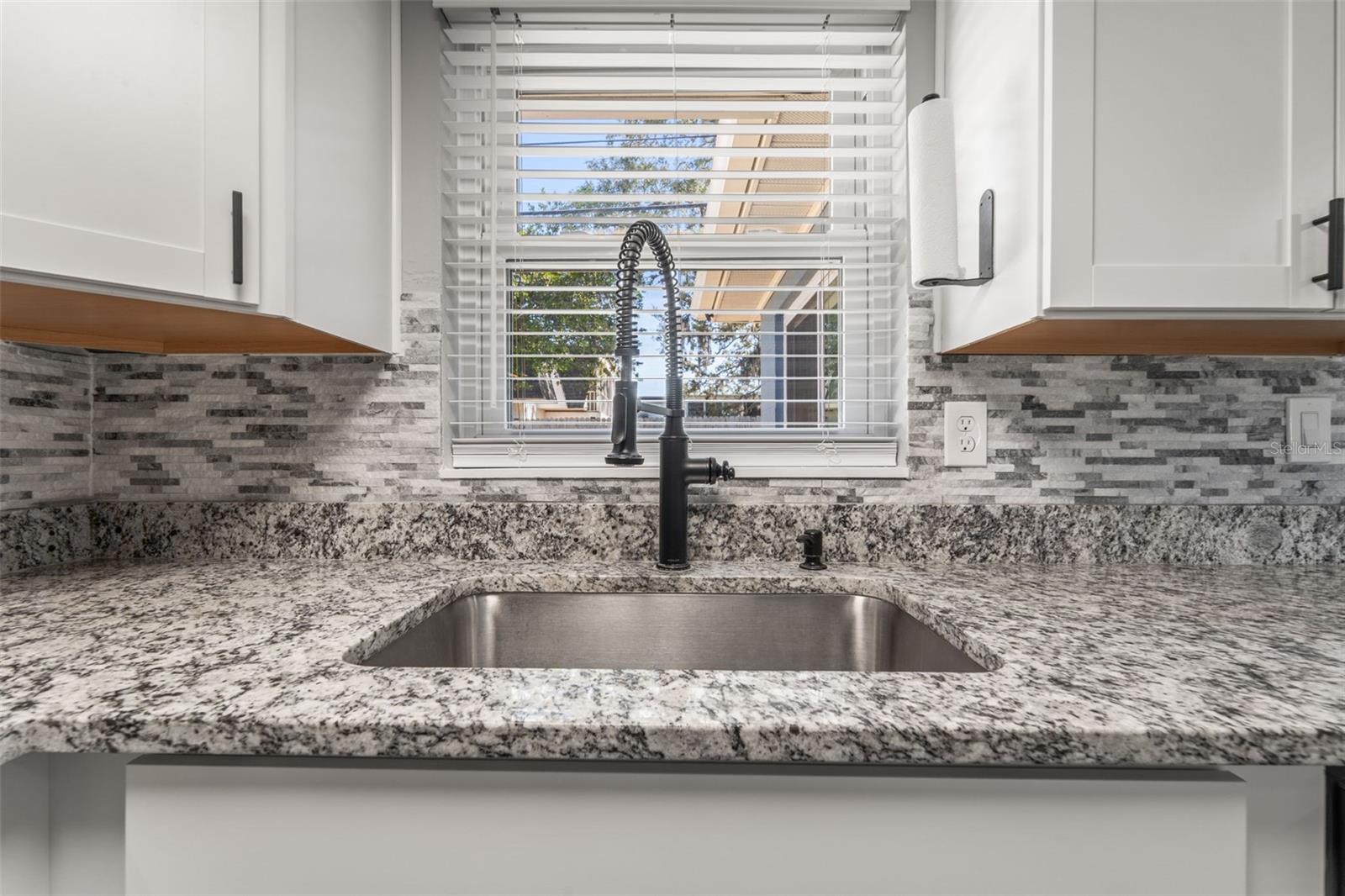 BEACON SQUARE - Residential