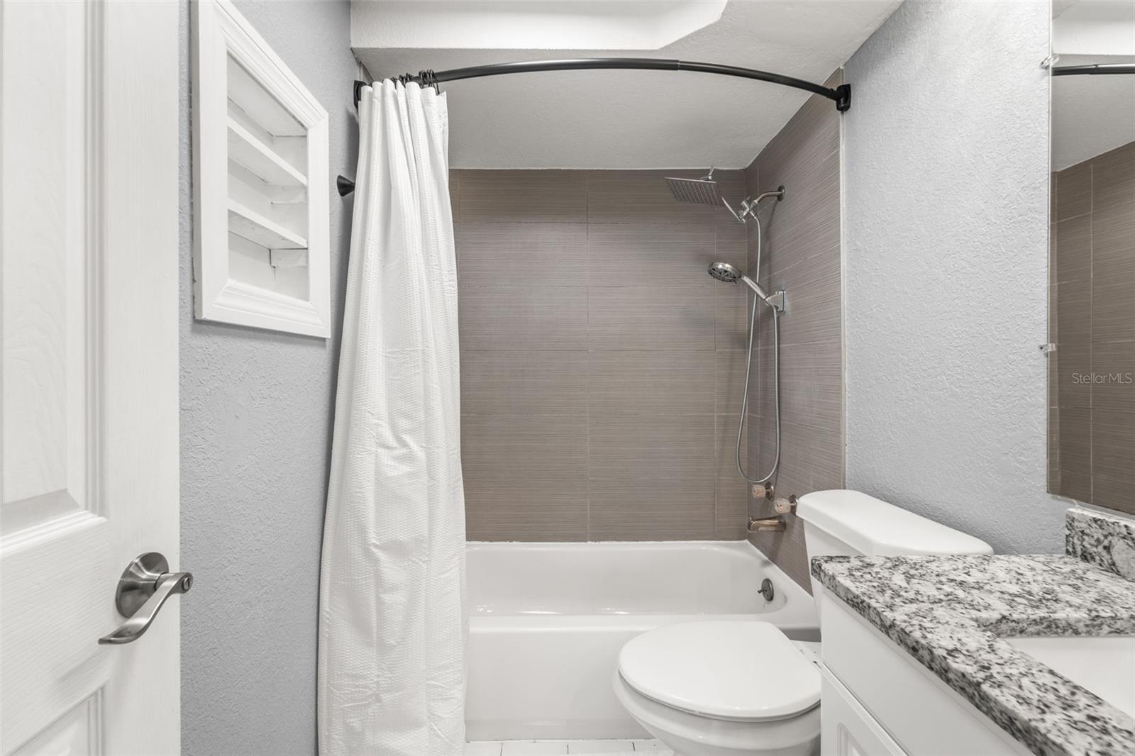 BEACON SQUARE - Residential