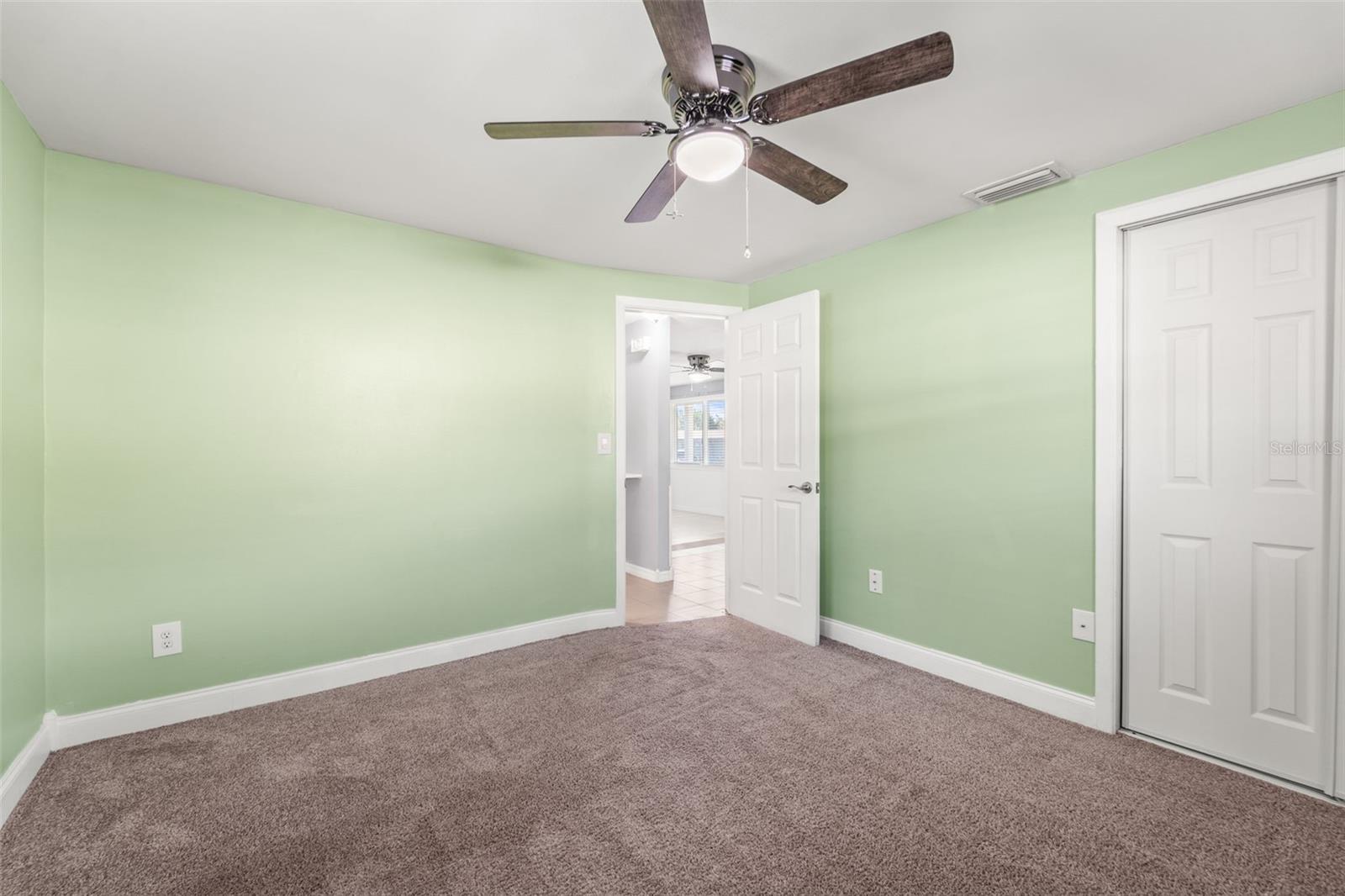 BEACON SQUARE - Residential