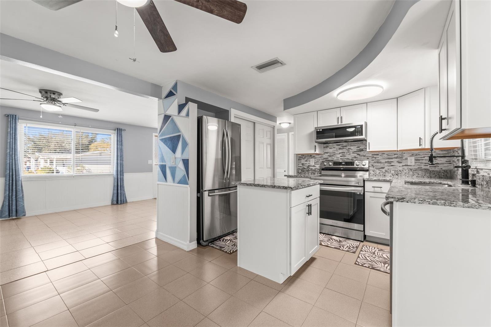 BEACON SQUARE - Residential