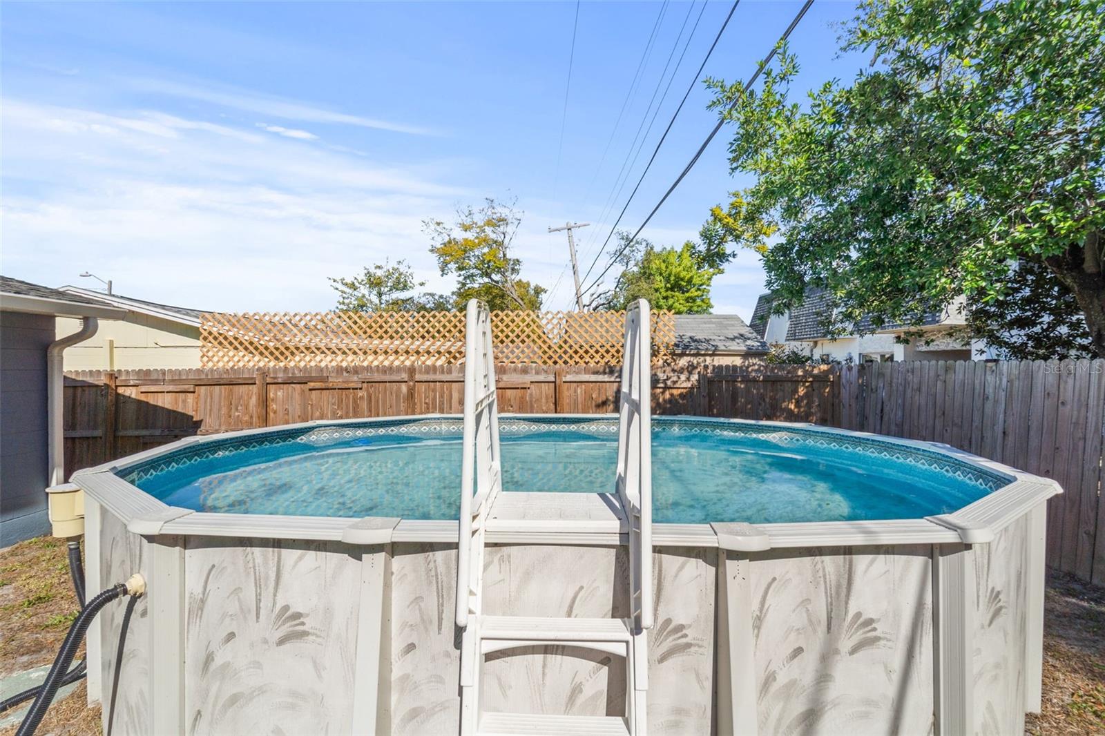 BEACON SQUARE - Residential