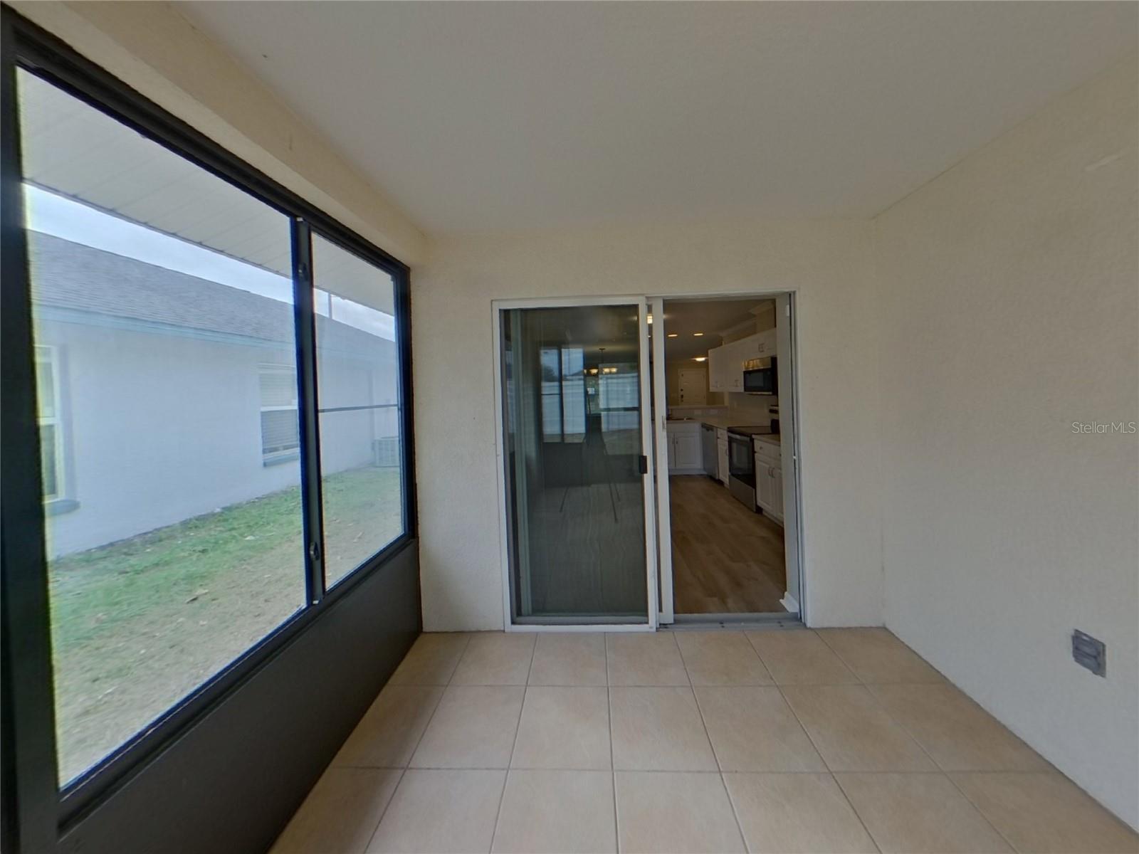 HIDDEN CREEK AT WEST LAKE - Residential Lease