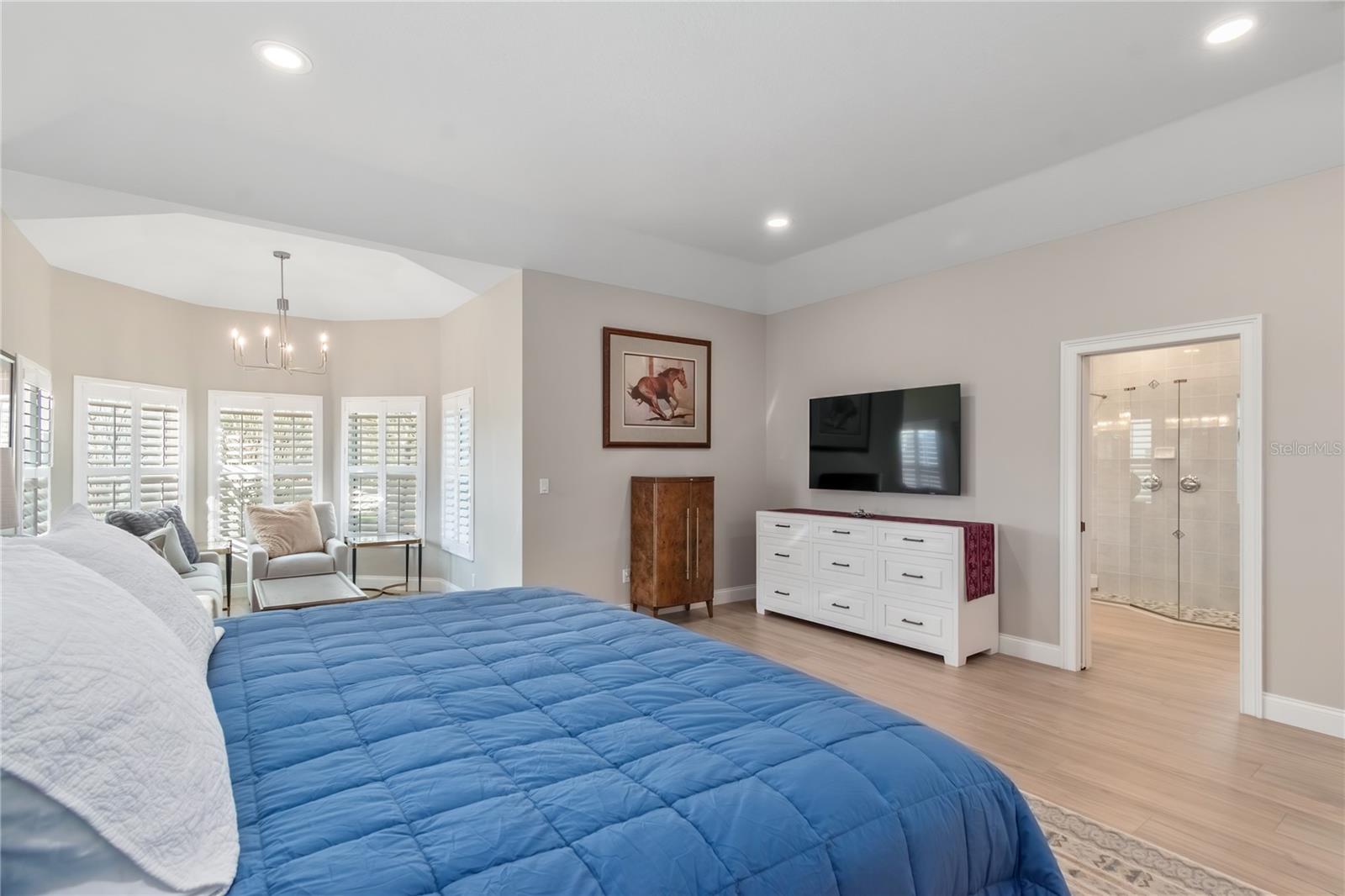 LEXINGTON DOWNS - Residential