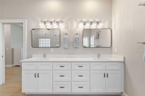 Tiny photo for 10516 SW 27th Avenue, Ocala, FL 34476 (MLS # OM720457)