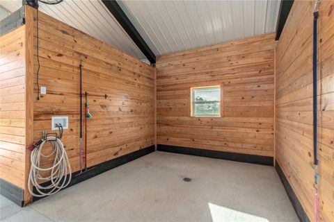 Tiny photo for 10516 SW 27th Avenue, Ocala, FL 34476 (MLS # OM720457)