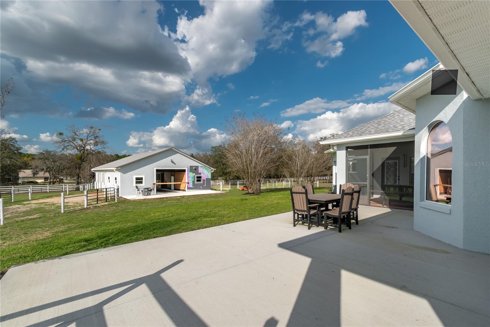 LEXINGTON DOWNS - Residential