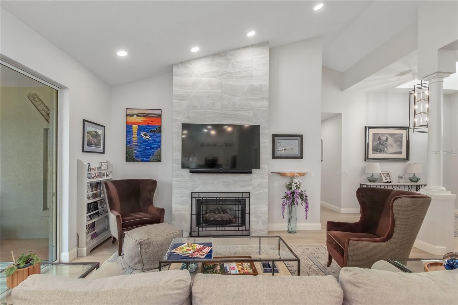 LEXINGTON DOWNS - Residential