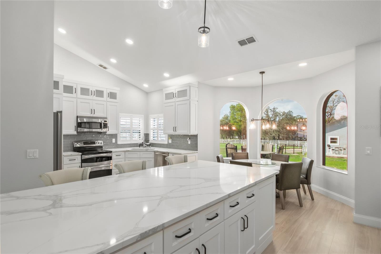 LEXINGTON DOWNS - Residential