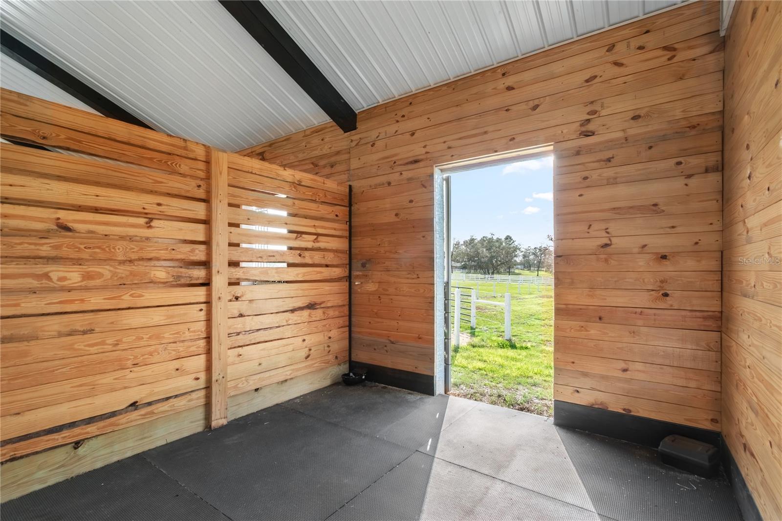 LEXINGTON DOWNS - Residential