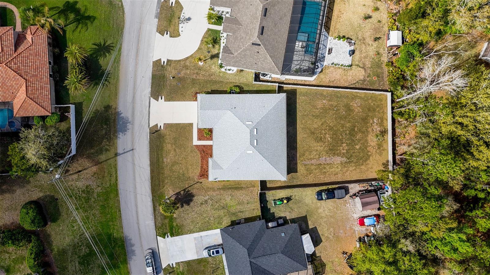 PINE LAKES - Residential