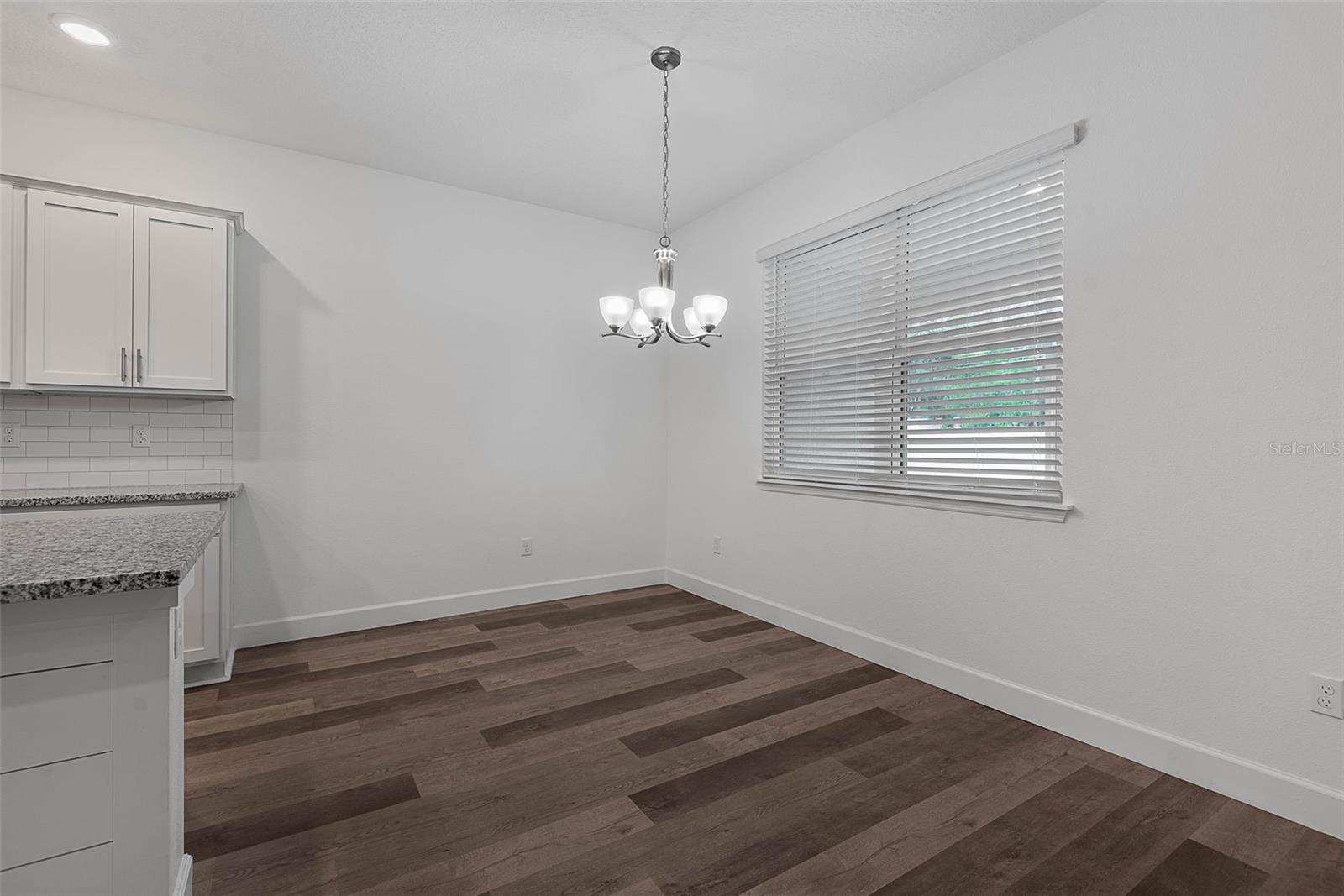 PINE LAKES - Residential