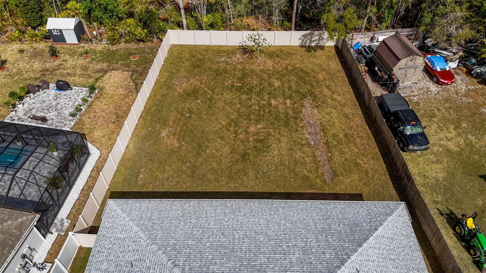 PINE LAKES - Residential