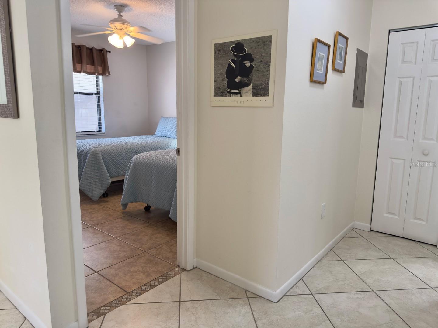 SHOREWALK BATH & TENNIS CLUB 20 - Residential