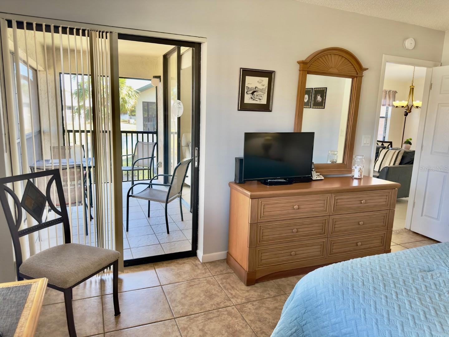 SHOREWALK BATH & TENNIS CLUB 20 - Residential