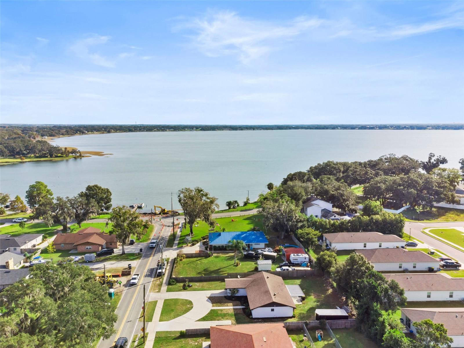 AUBURNDALE LAKESIDE PARK - Residential