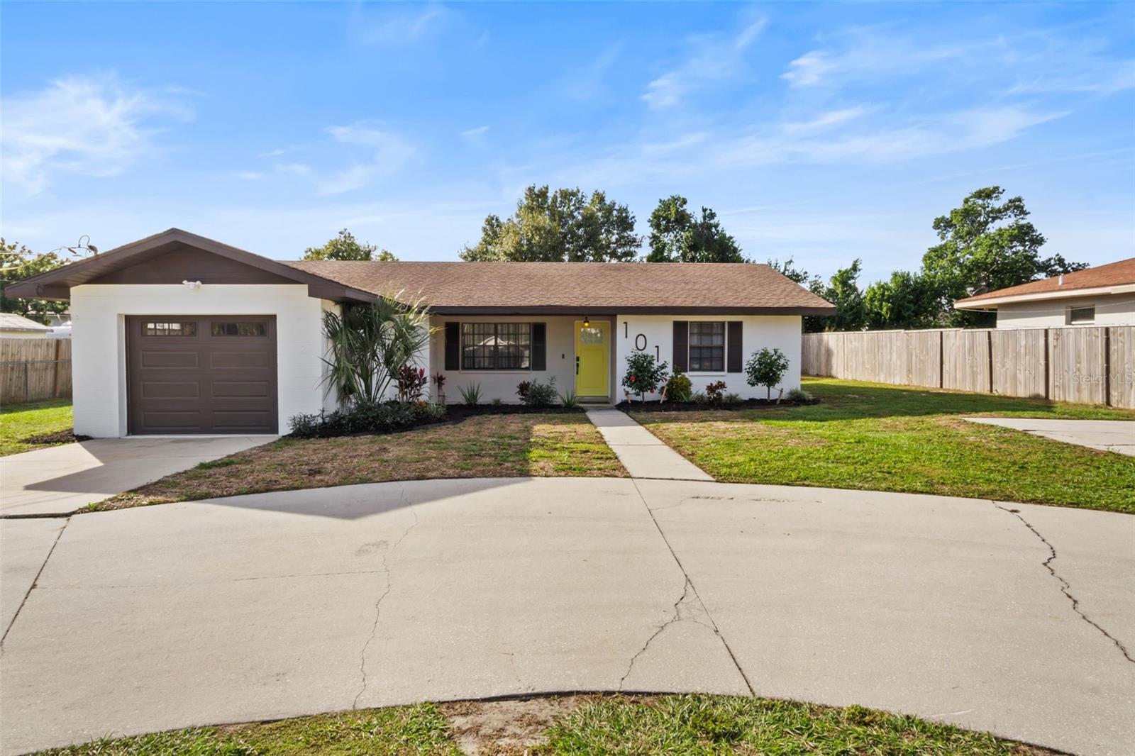 AUBURNDALE LAKESIDE PARK - Residential