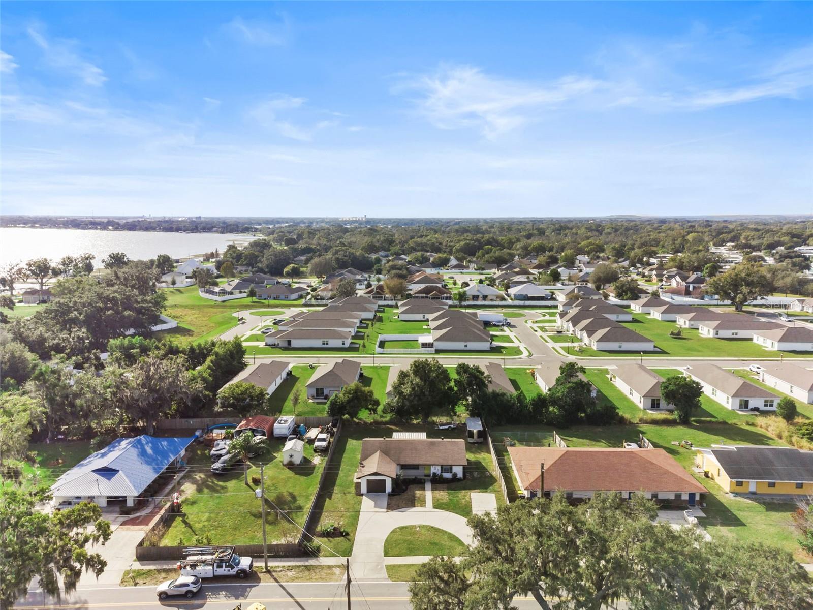 AUBURNDALE LAKESIDE PARK - Residential