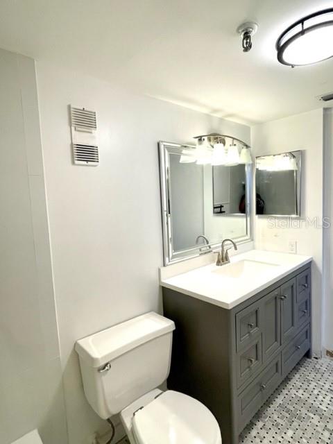 PARK LAKE TOWERS - Residential