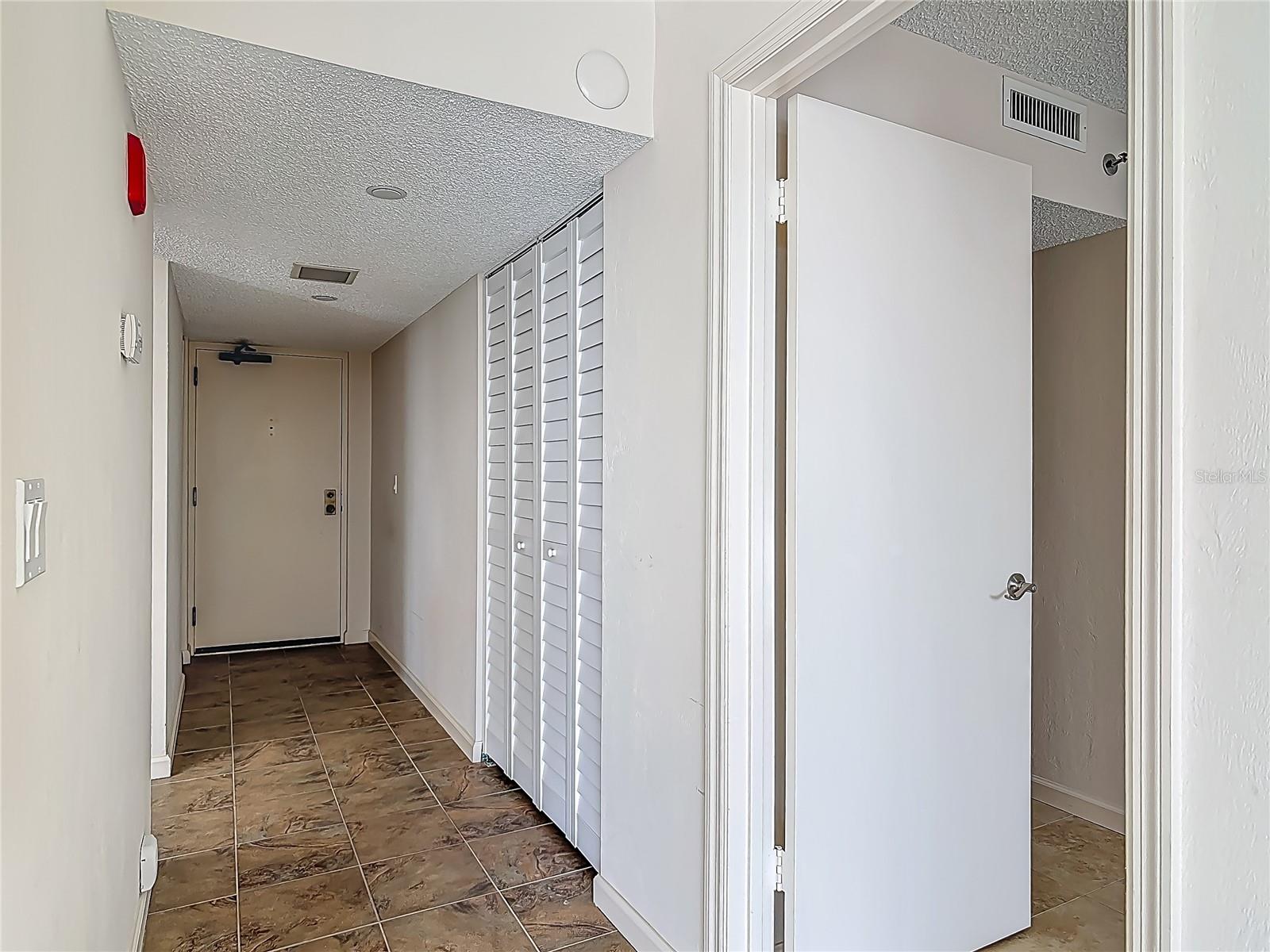 1 OCEANS WEST BOULEVARD 2A1