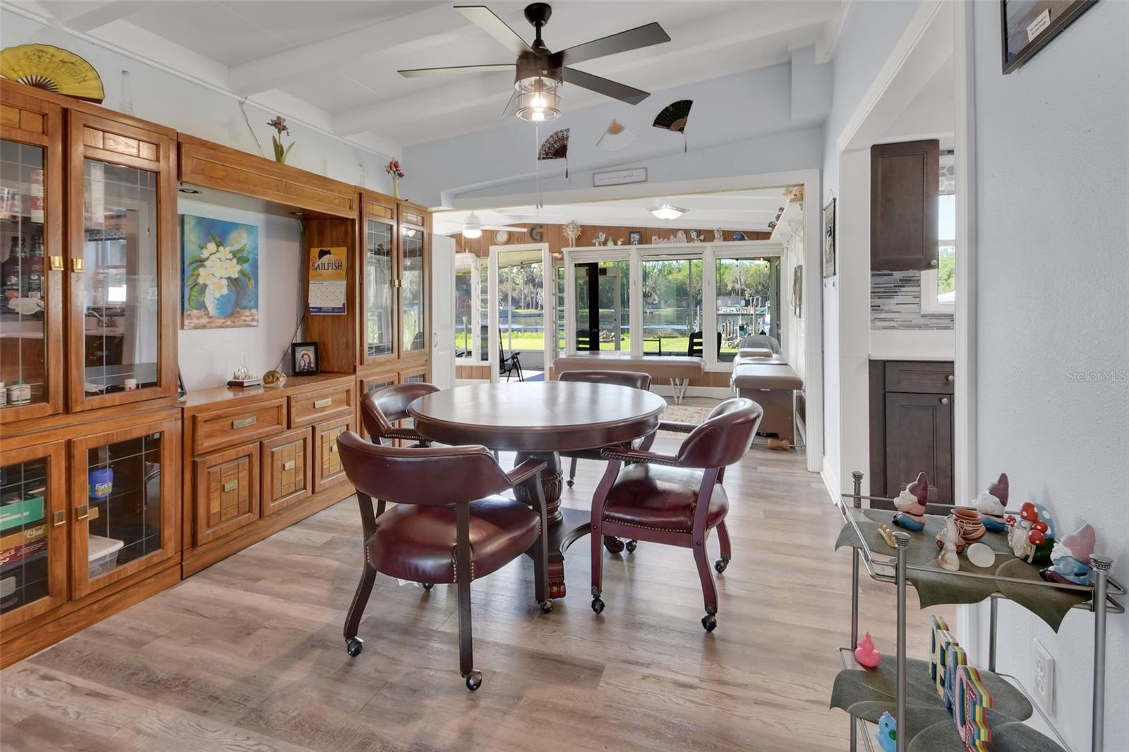 RIVER RIDGE - Residential