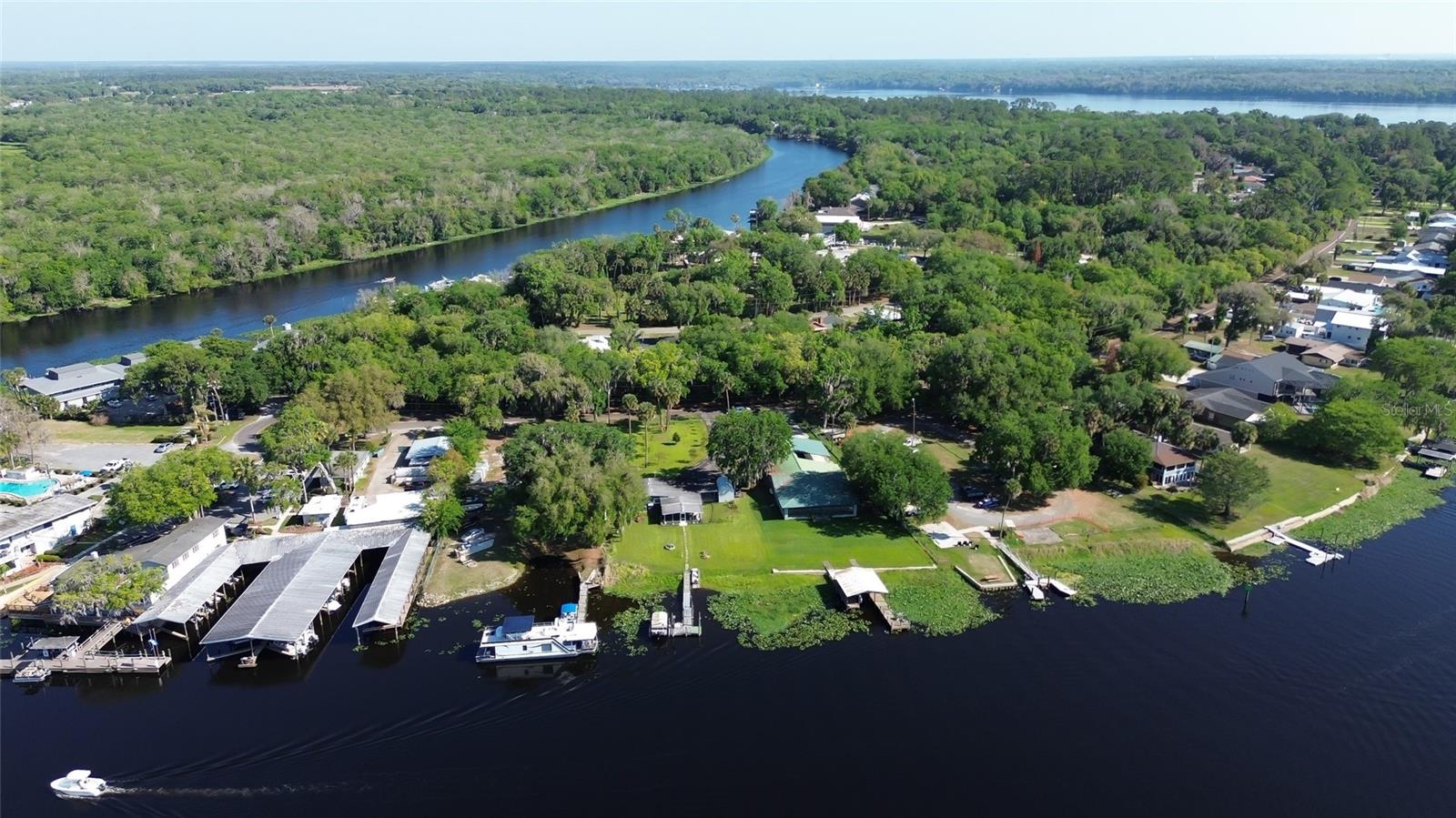 RIVER RIDGE - Residential