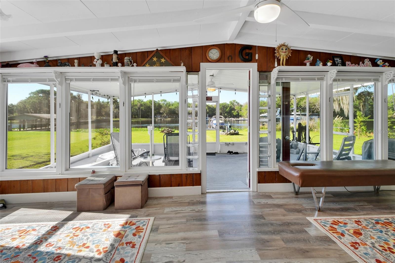 RIVER RIDGE - Residential