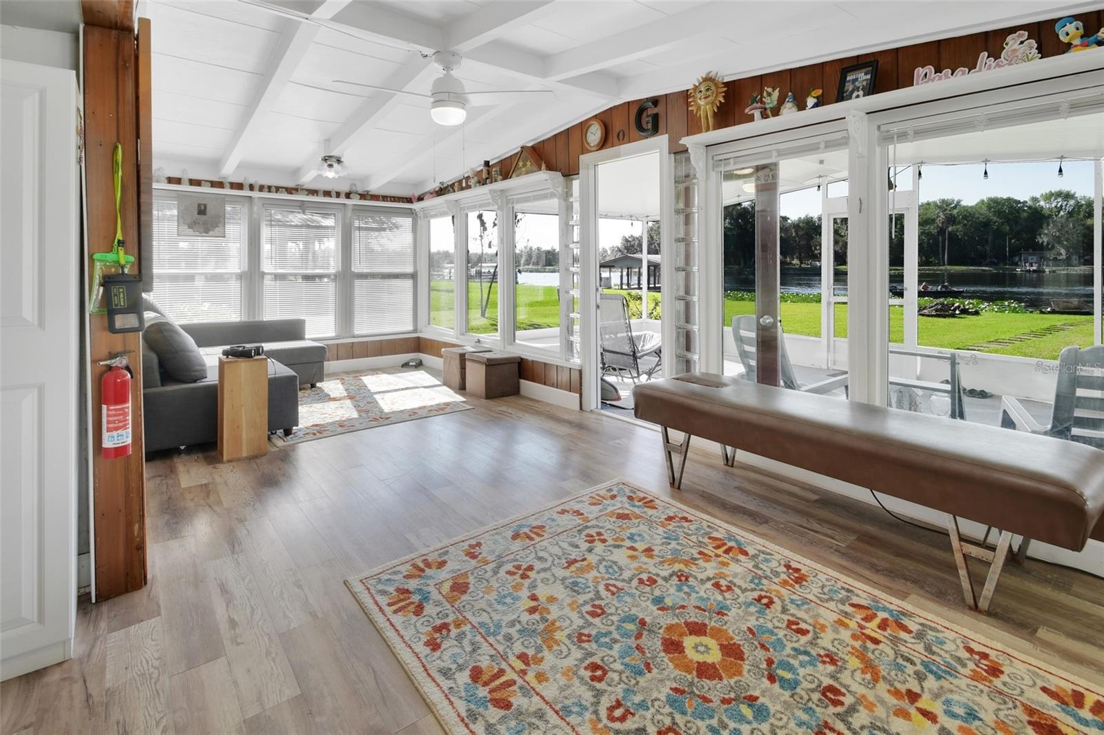 RIVER RIDGE - Residential